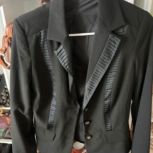 Vintage Cache Black Blazer With silk details